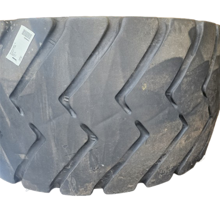 Däck med fälg 800/65 -29